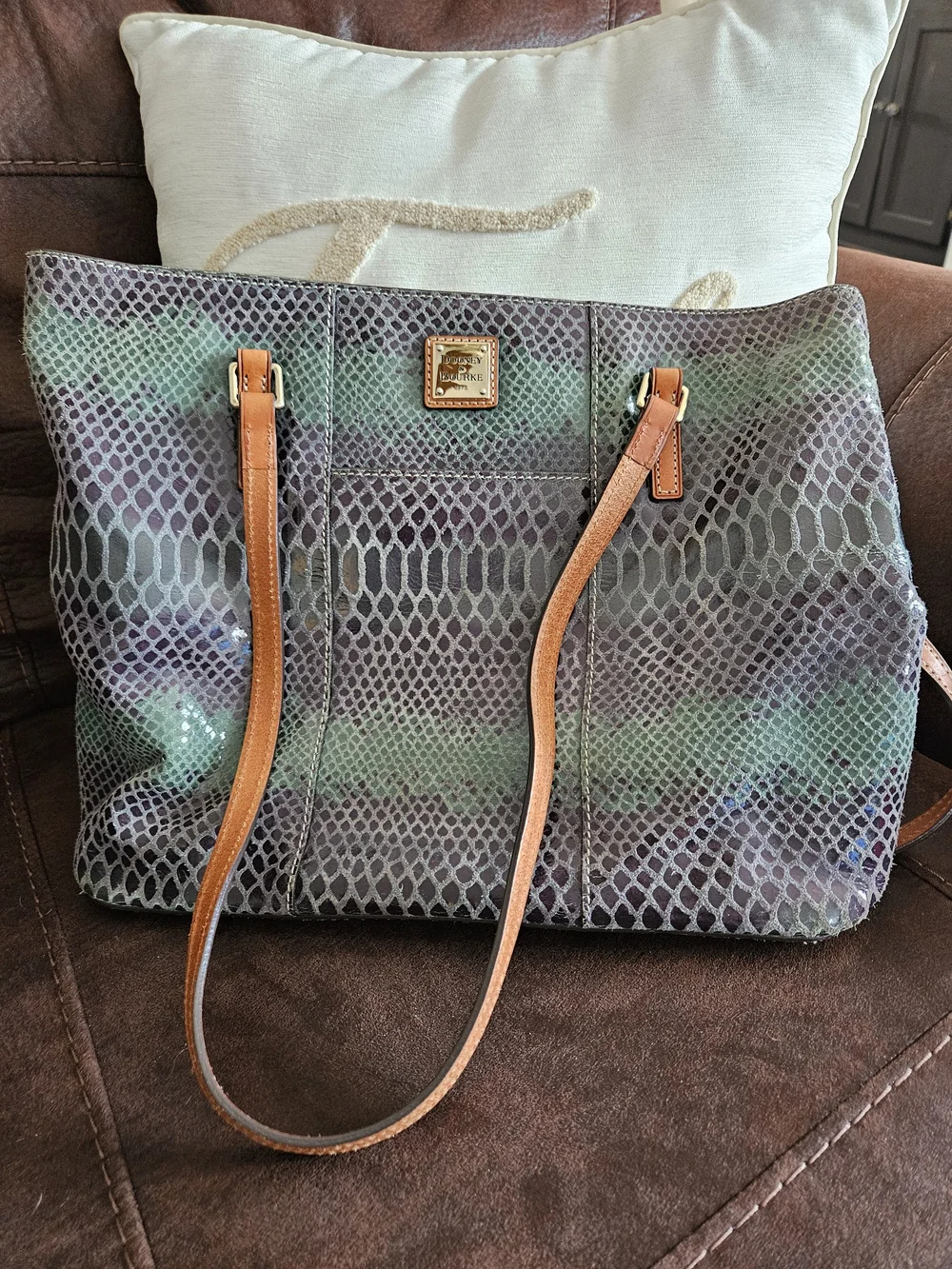 Dooney & Bourke dooney bourke